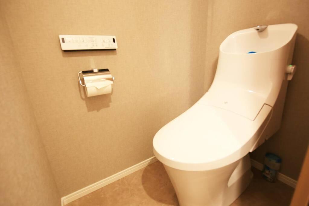 Ferienwohnung 立地最高！交通・買い物にとっても便利 Wifiあり Präfektur Tokio Exterior foto